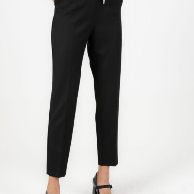 Schwarze Hose