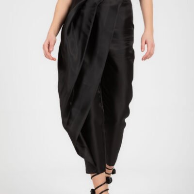 Schwarze Iconic-Hose