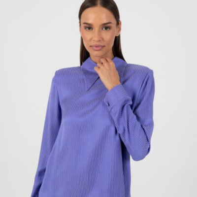 Lila Bluse