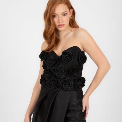 Schwarzer Iconic-Top mit Rosen