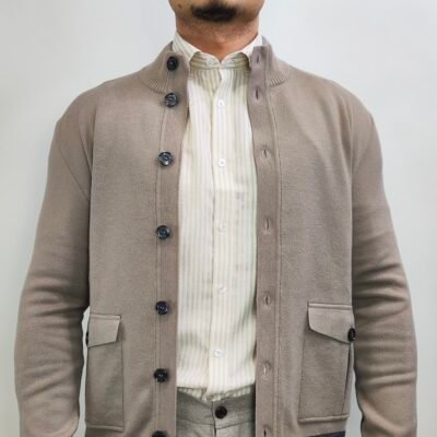Herren Strickjacke mit Stehkragen – Beige / Taupe (FIUMELLI)