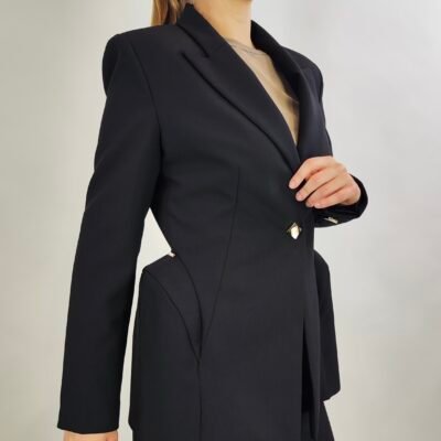 Eleganter Damenblazer mit tailliertem Schnitt